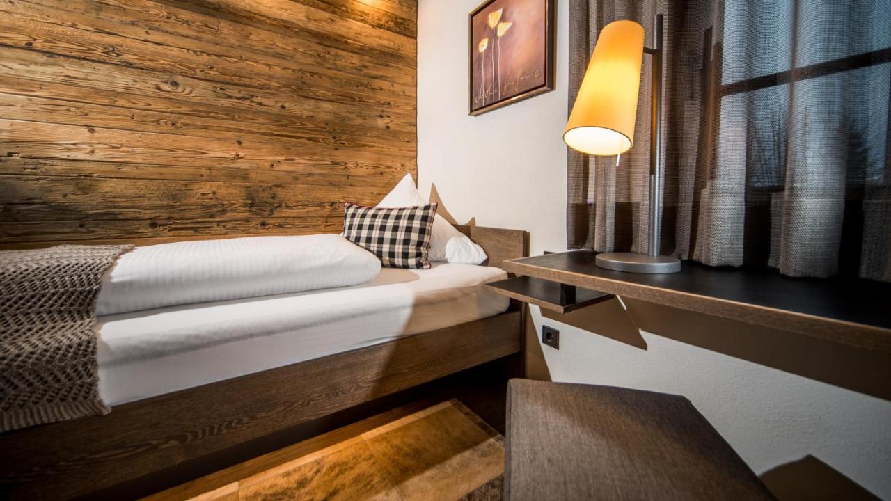 Hotel-Gasthof Adler Линдау Экстерьер фото