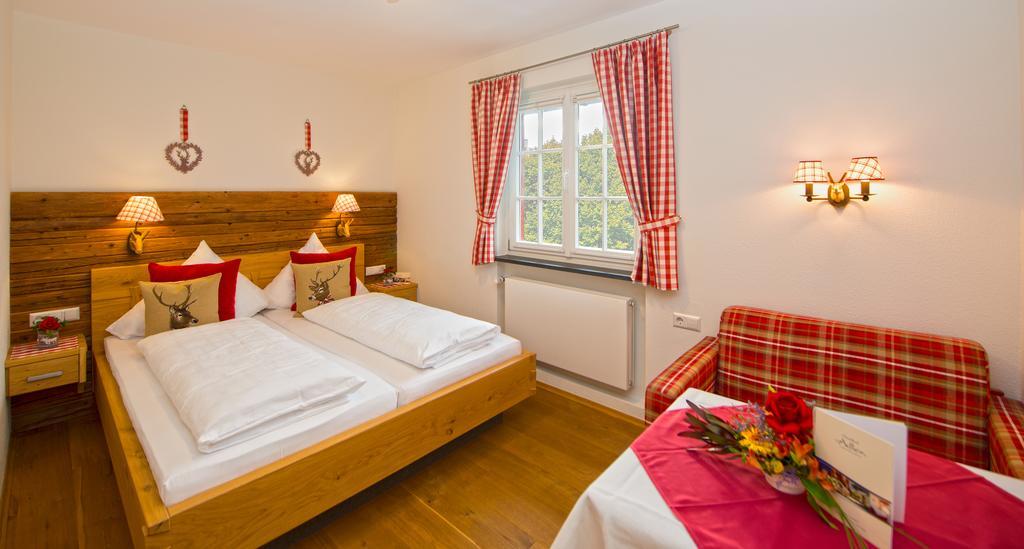 Hotel-Gasthof Adler Линдау Экстерьер фото