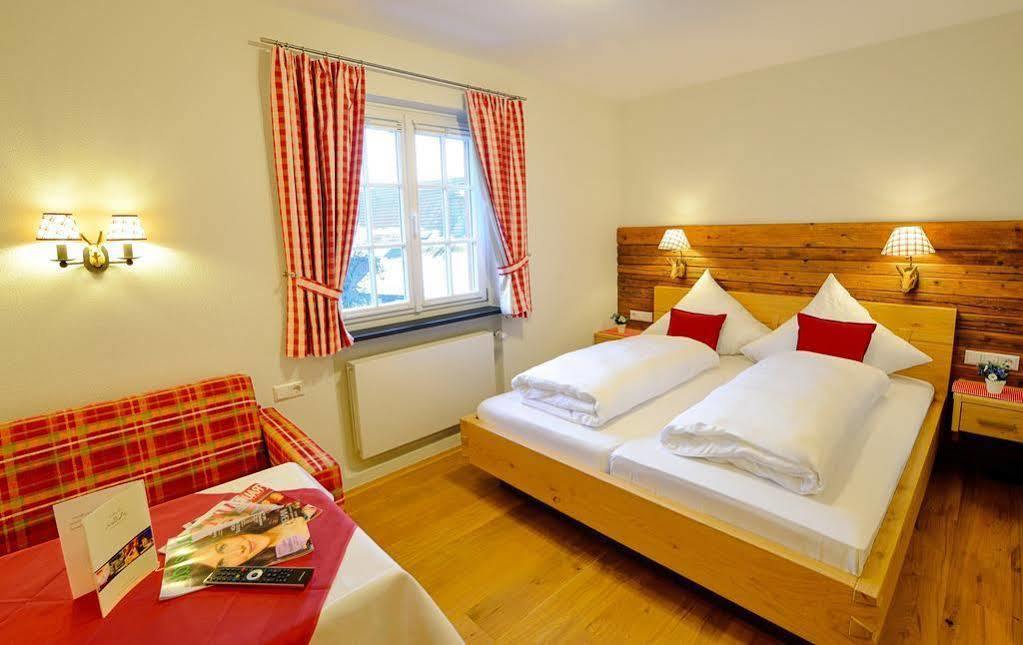Hotel-Gasthof Adler Линдау Экстерьер фото